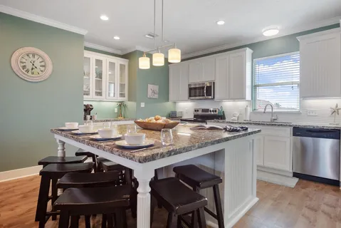 $675,000 | 1958 Ave I, Port Bolivar, TX 77650