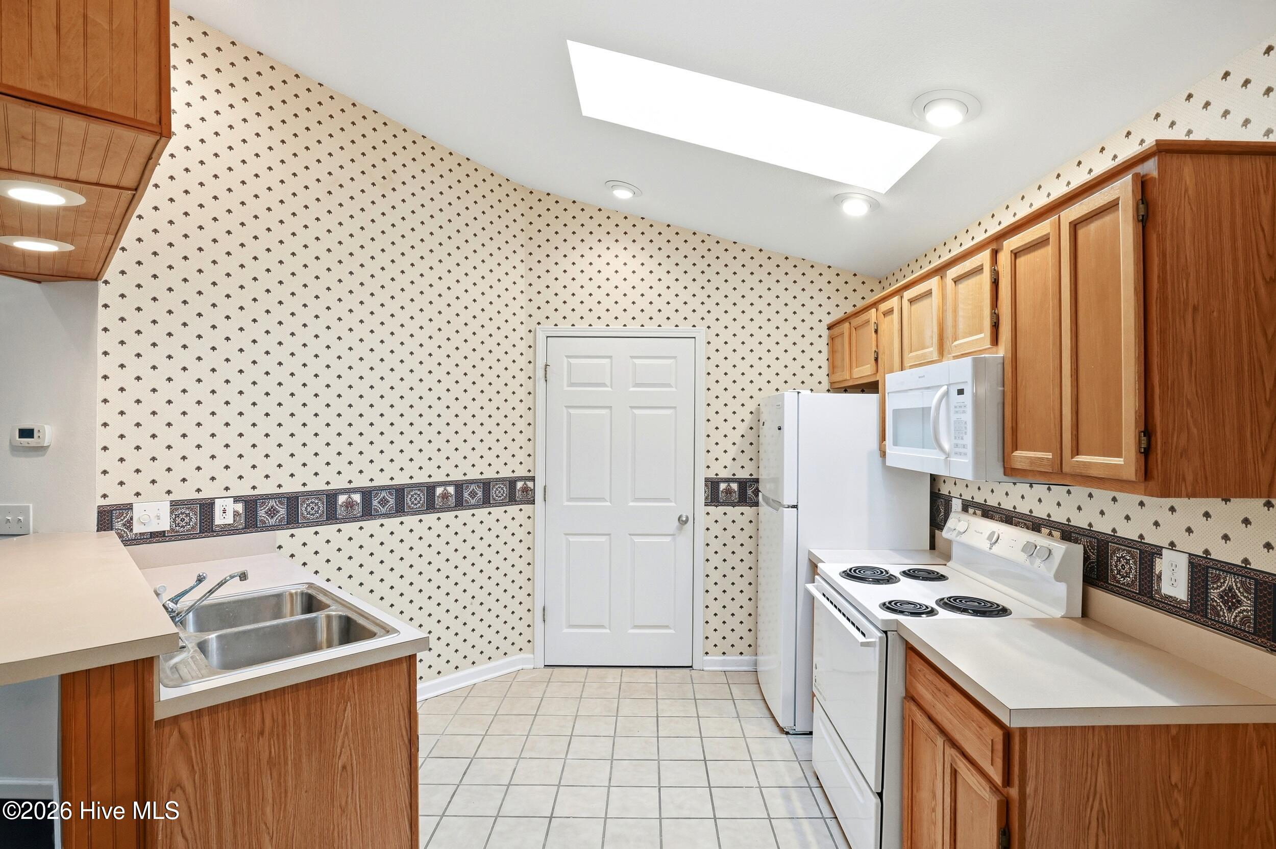 226 Clubhouse Road, Unit A Sunset Beach, NC 28468 - Photo 11 of 38 11_226_clubhouse_rd_011