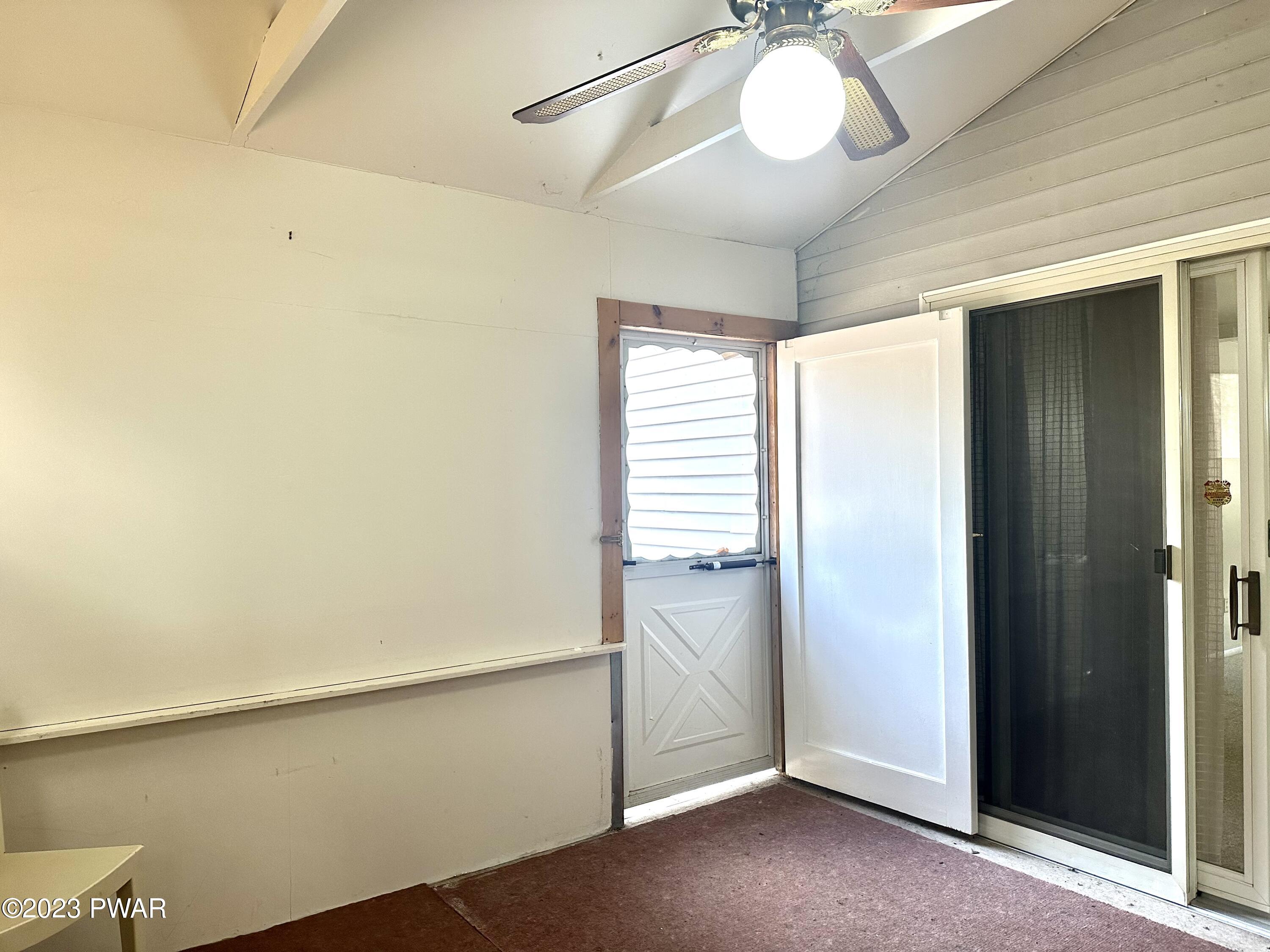 113 Hickory Road Milford, PA 18337 - Photo 13 of 21 Sun Porch