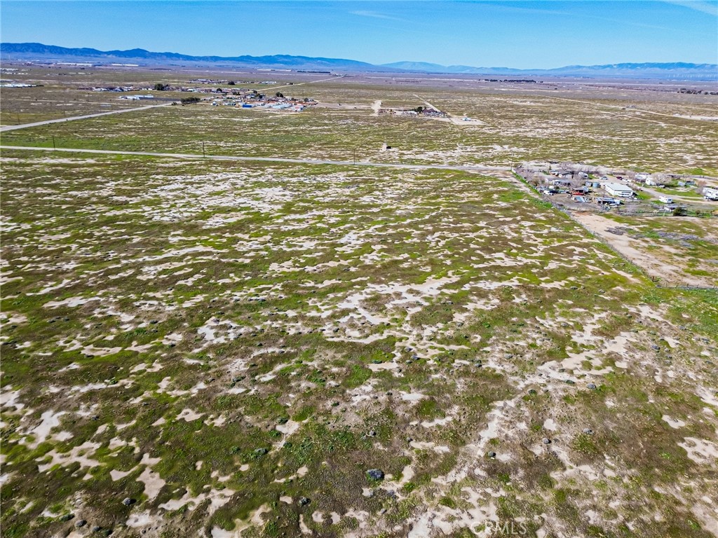 47500 5th Street East Lancaster, CA 93535 - Photo 19 of 38