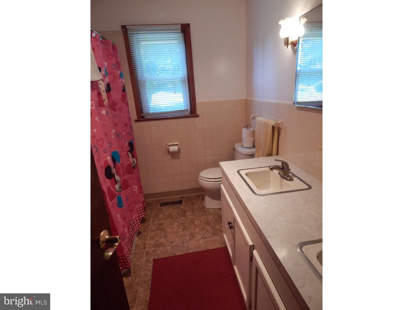 371 State Road West Grove, PA 19390 - Photo 6 of 14 Gallery Image 6