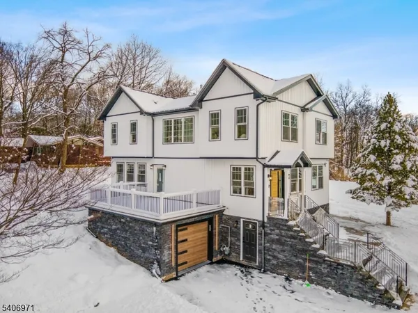 $1,150,000 | 10 Old Rifle Camp Road, Woodland Park, NJ 07424