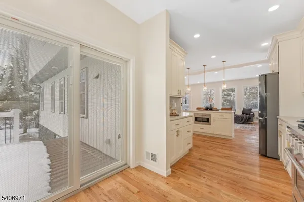 $1,150,000 | 10 Old Rifle Camp Road, Woodland Park, NJ 07424