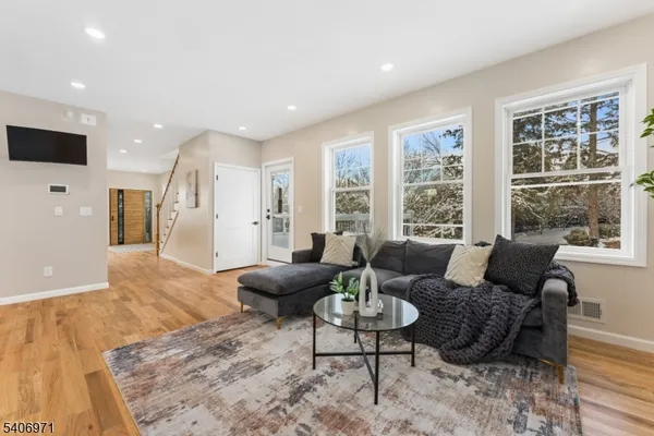 $1,150,000 | 10 Old Rifle Camp Road, Woodland Park, NJ 07424
