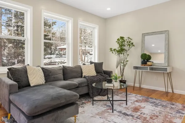 $1,150,000 | 10 Old Rifle Camp Road, Woodland Park, NJ 07424
