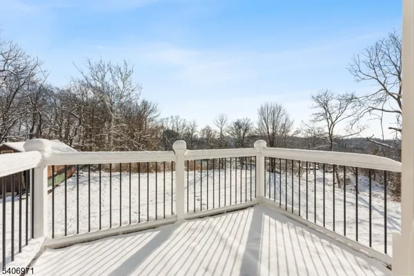 $1,150,000 | 10 Old Rifle Camp Road, Woodland Park, NJ 07424