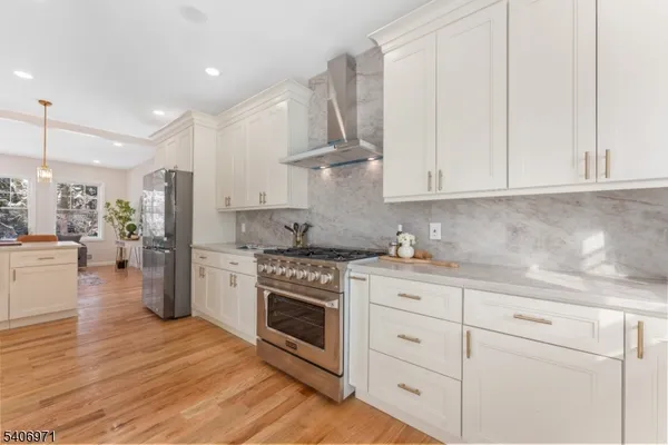 $1,150,000 | 10 Old Rifle Camp Road, Woodland Park, NJ 07424