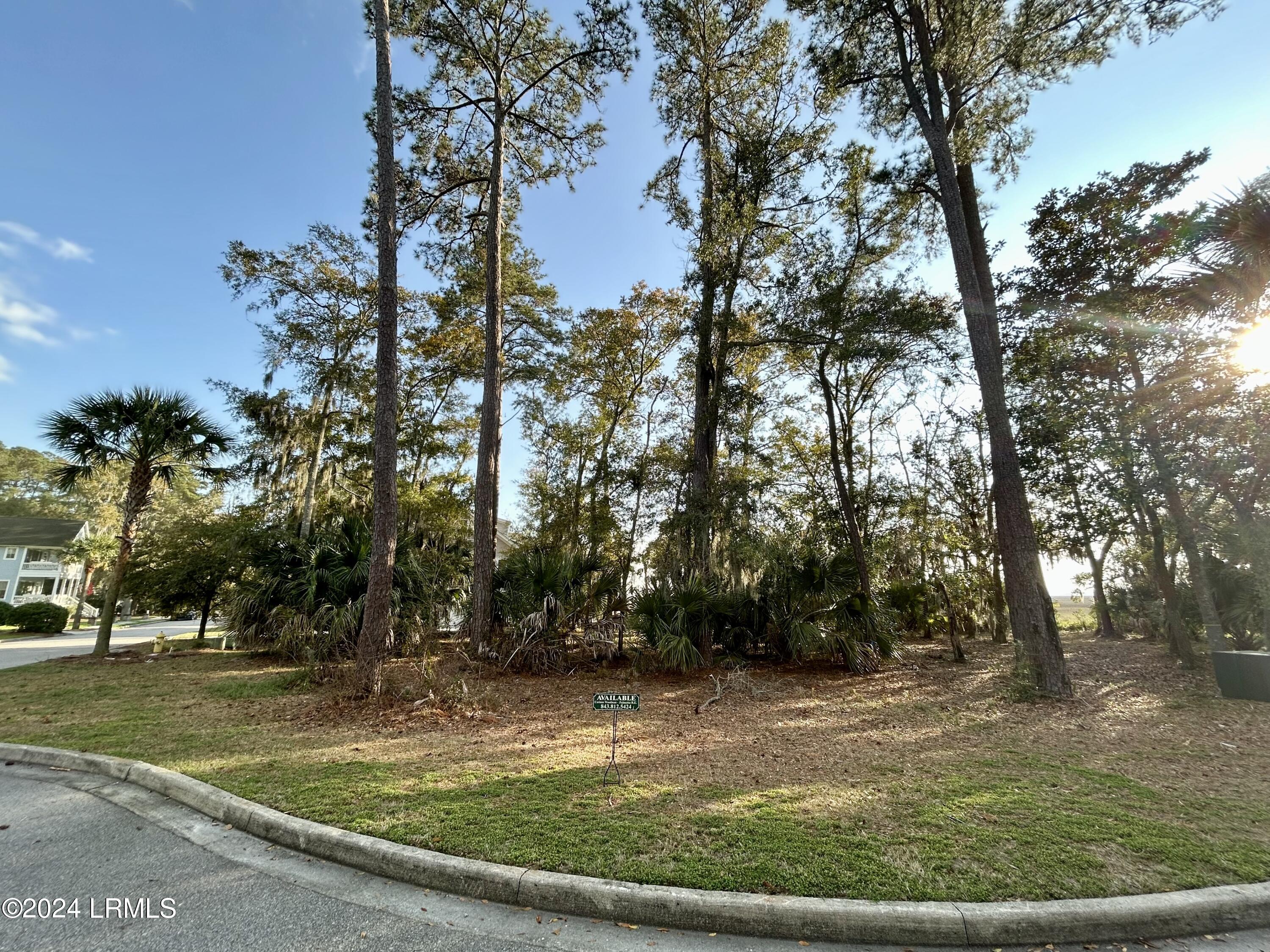 104 Willow Point Road Beaufort, SC 29906 - Photo 2 of 11 IMG_7823