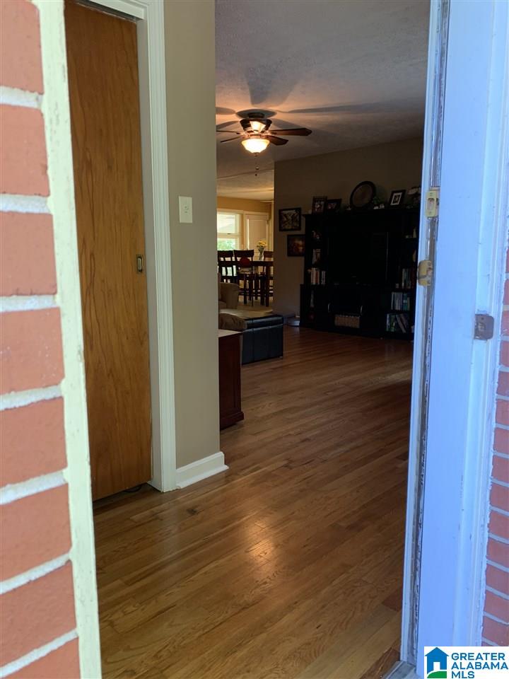 2009 Lynn Road Anniston, AL 36207 - Photo 6 of 24 Gallery Image 6