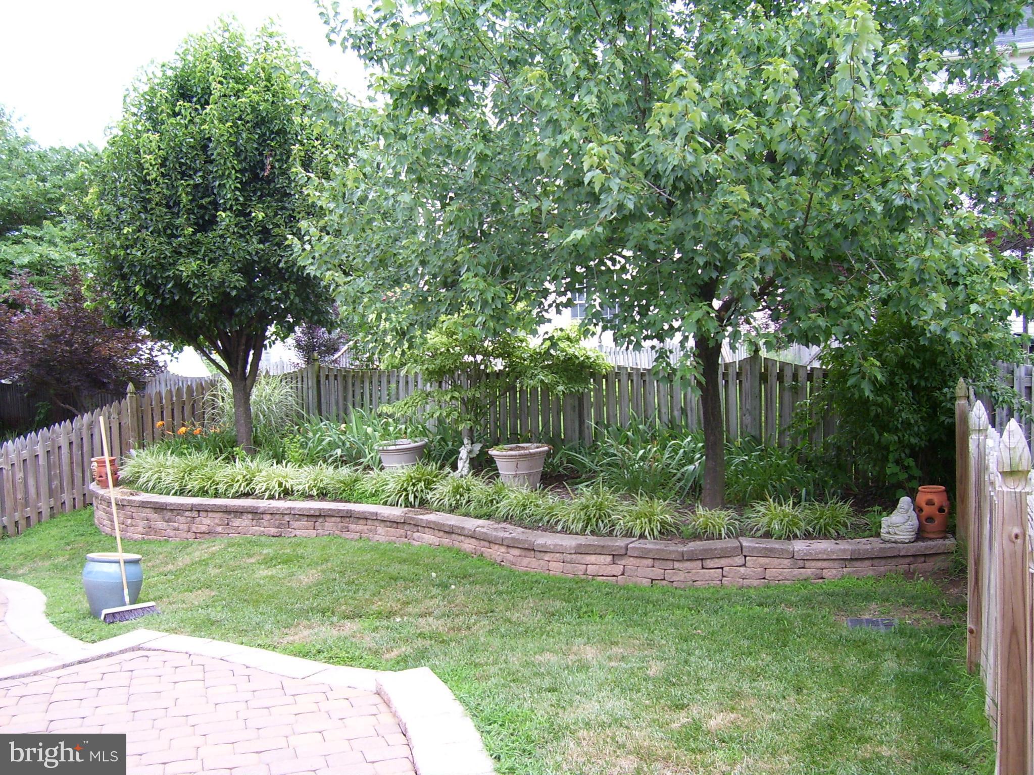 12004 Valcour Island Way Manassas, VA 20109 - Photo 26 of 28 Exterior (Rear)