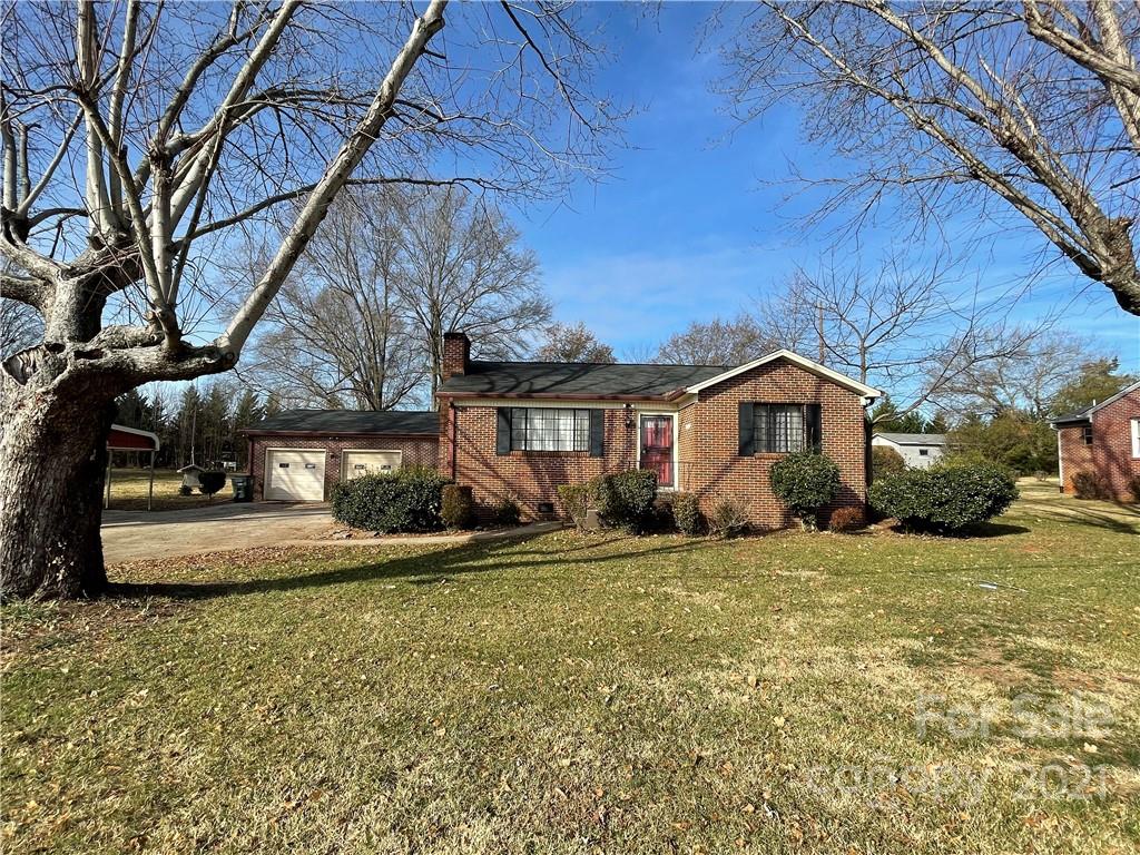 1417 County Home Road Conover, NC 28613 - Photo 4 of 20 Gallery Image 4
