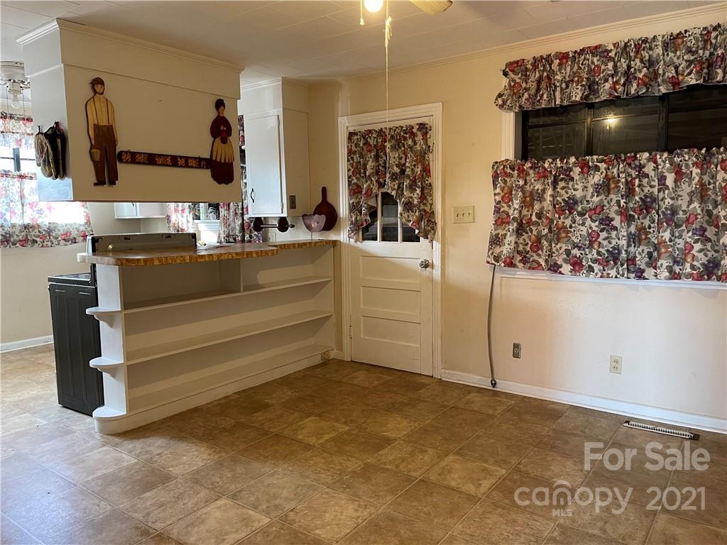 1417 County Home Road Conover, NC 28613 - Photo 8 of 20 Gallery Image 8