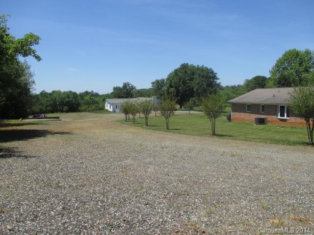 4397 East Maiden Road Maiden, NC 28650 - Photo 4 of 18 Gallery Image 4