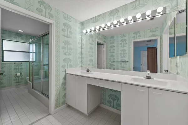 $669,000 | 3971 Schooner Pointe Drive, Unit 201, Jupiter, FL 33477