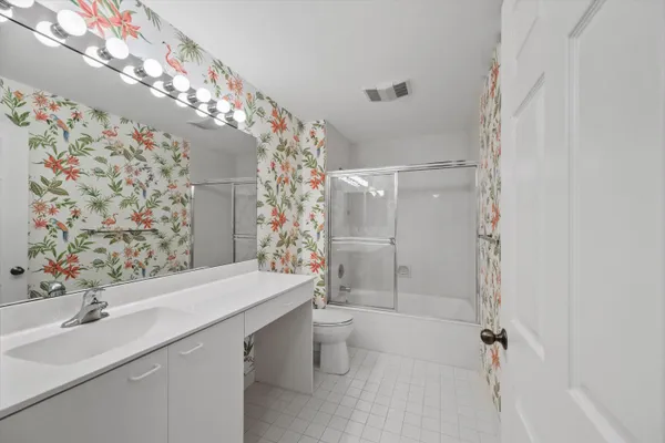 $669,000 | 3971 Schooner Pointe Drive, Unit 201, Jupiter, FL 33477