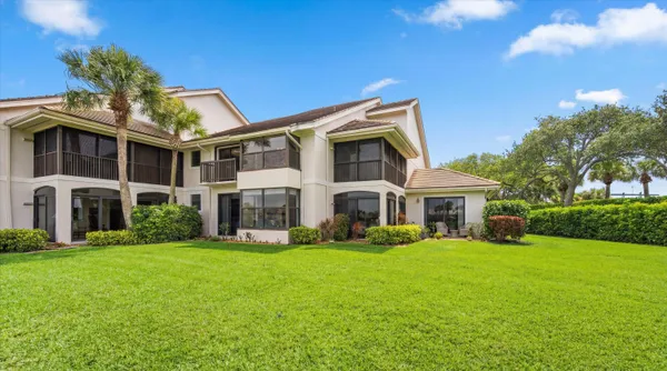 $669,000 | 3971 Schooner Pointe Drive, Unit 201, Jupiter, FL 33477