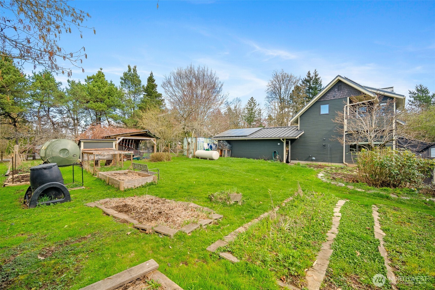 411 East Axton Road Bellingham, WA 98226 - Photo 37 of 40 Gallery Image 37