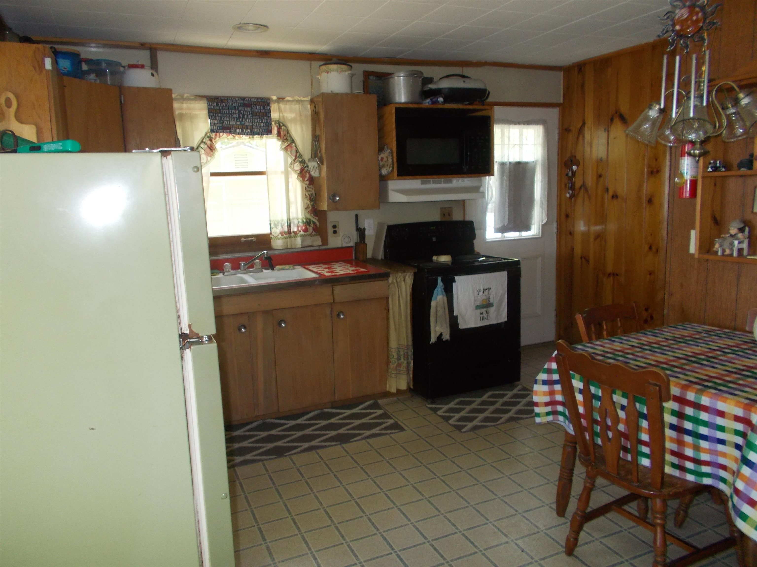 5469 Ridge Road Hale, MI 48739 - Photo 8 of 12