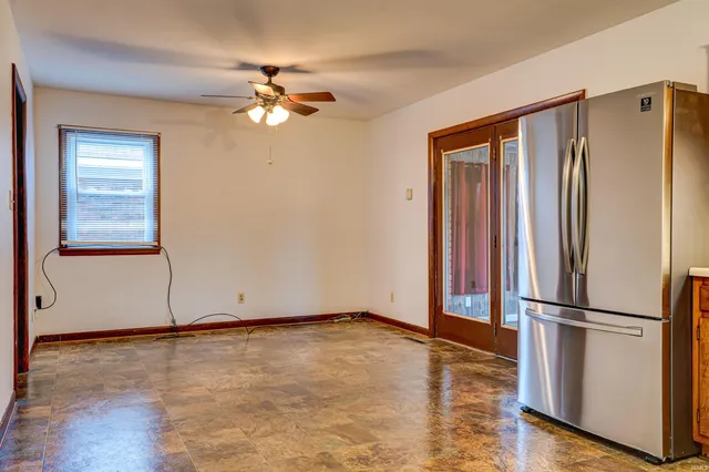 $185,000 | 940 19th Street, Tell City, IN 47586