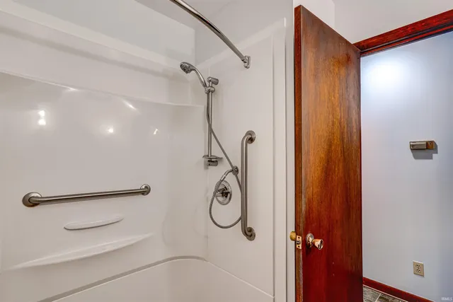 $185,000 | 940 19th Street, Tell City, IN 47586