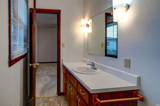 $185,000 | 940 19th Street, Tell City, IN 47586