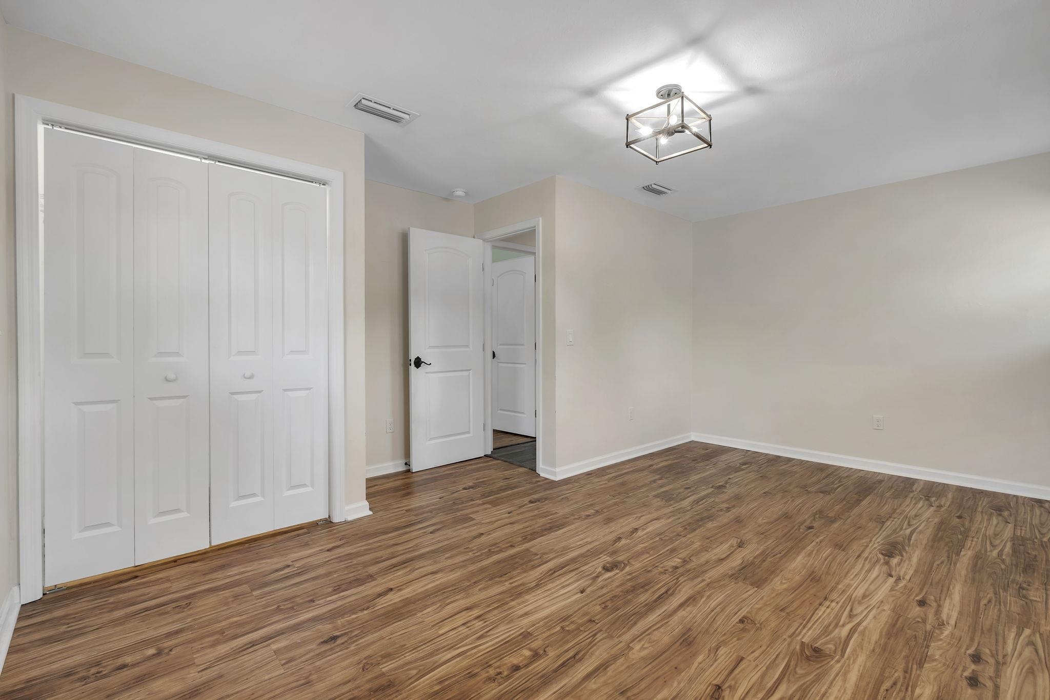2366 Natural Bridge Road Tallahassee, FL 32305 - Photo 15 of 29 Gallery Image 15