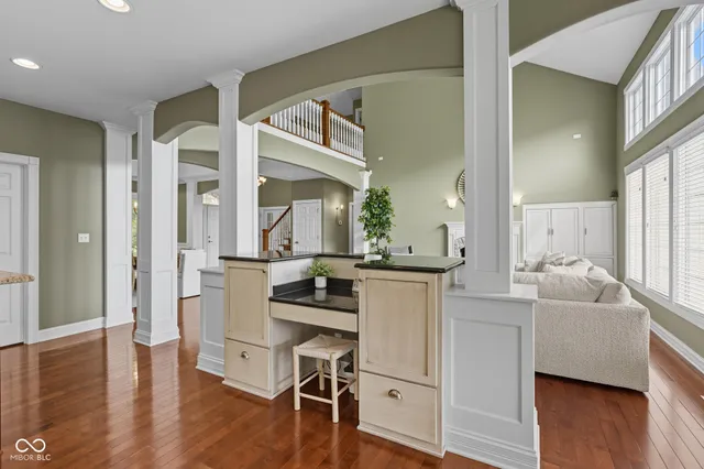 $899,900 | 999 Box Turtle Court, Columbus, IN 47201