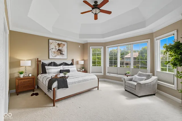 $899,900 | 999 Box Turtle Court, Columbus, IN 47201