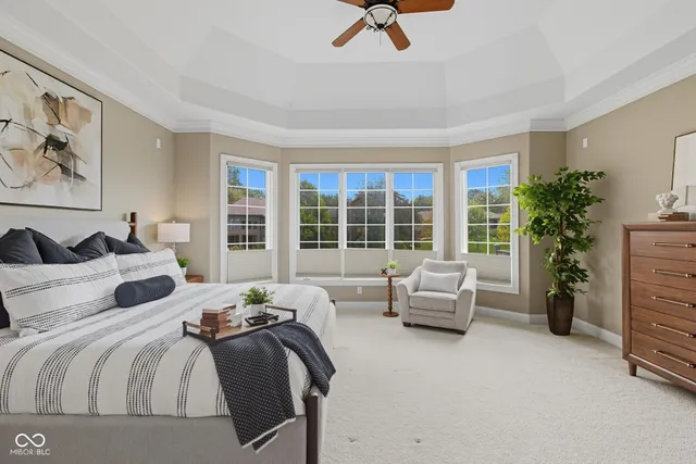 $899,900 | 999 Box Turtle Court, Columbus, IN 47201