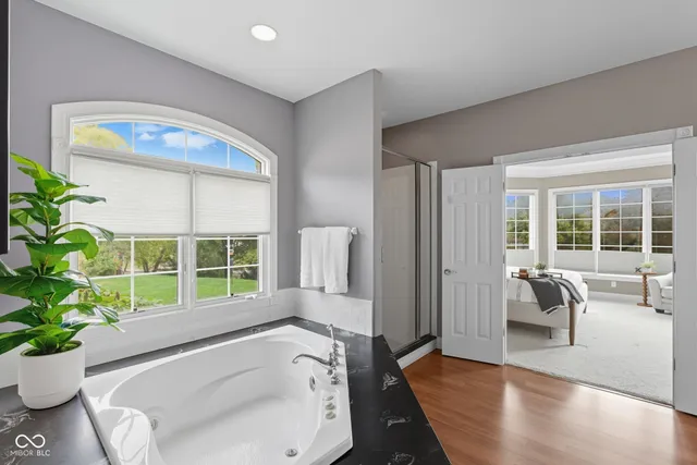 $899,900 | 999 Box Turtle Court, Columbus, IN 47201