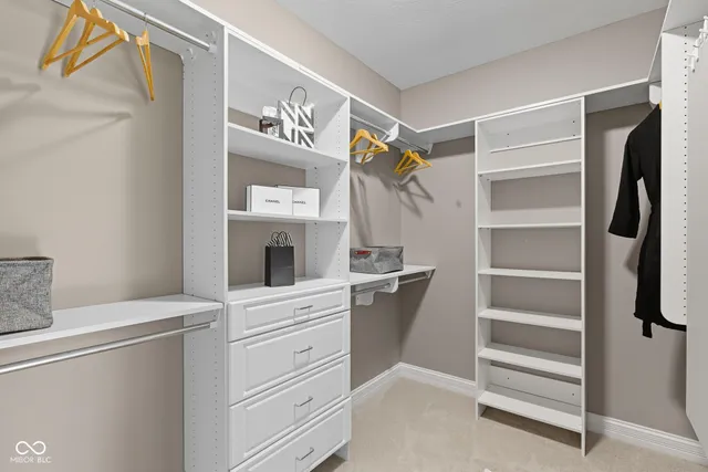 $899,900 | 999 Box Turtle Court, Columbus, IN 47201