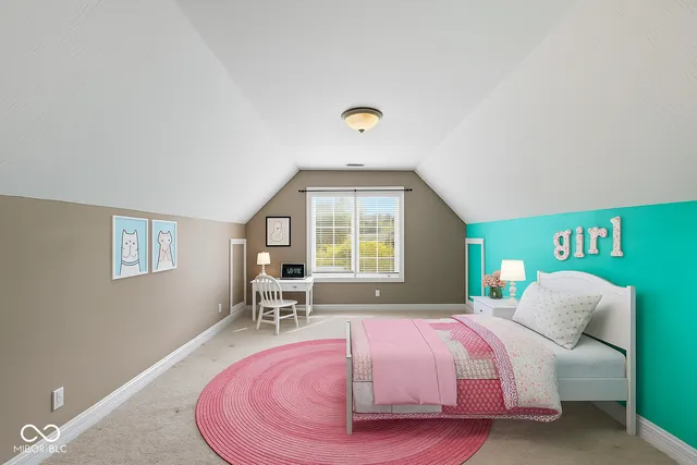 $899,900 | 999 Box Turtle Court, Columbus, IN 47201