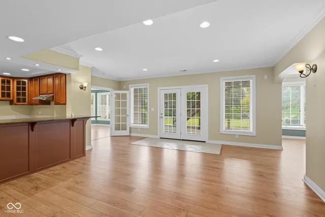 $899,900 | 999 Box Turtle Court, Columbus, IN 47201