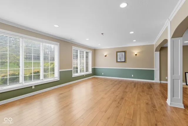 $899,900 | 999 Box Turtle Court, Columbus, IN 47201