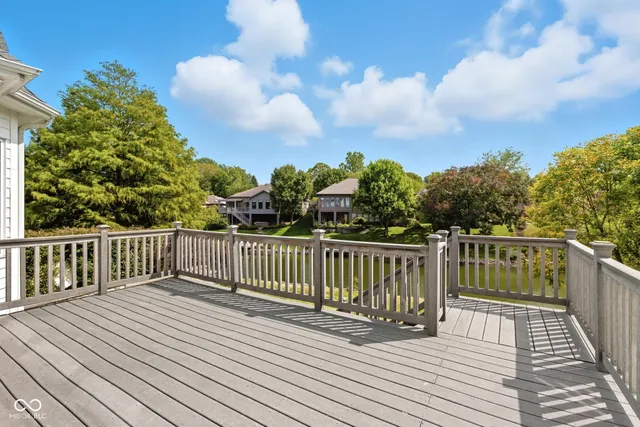 $899,900 | 999 Box Turtle Court, Columbus, IN 47201