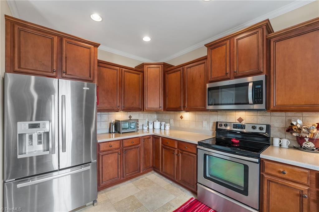 733 Whisper Ridge Drive Graham, NC 27253 - Photo 11 of 23