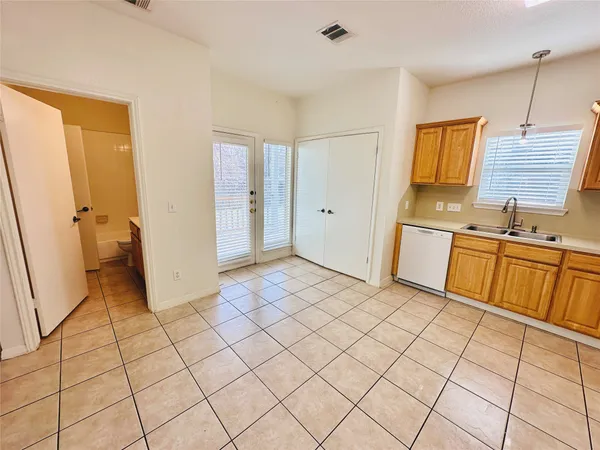 $2,025 | 6301 Crumley Lane, Austin, TX 78741