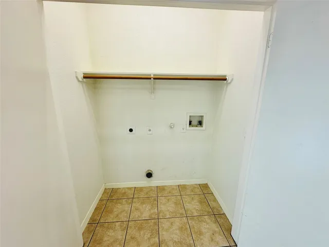 $2,075 | 6301 Crumley Lane, Austin, TX 78741