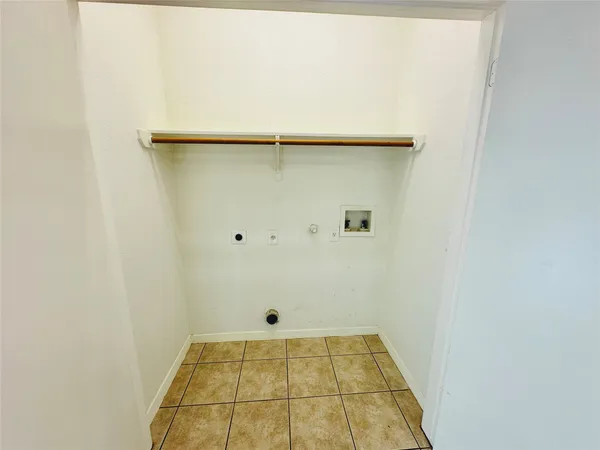 $2,025 | 6301 Crumley Lane, Austin, TX 78741