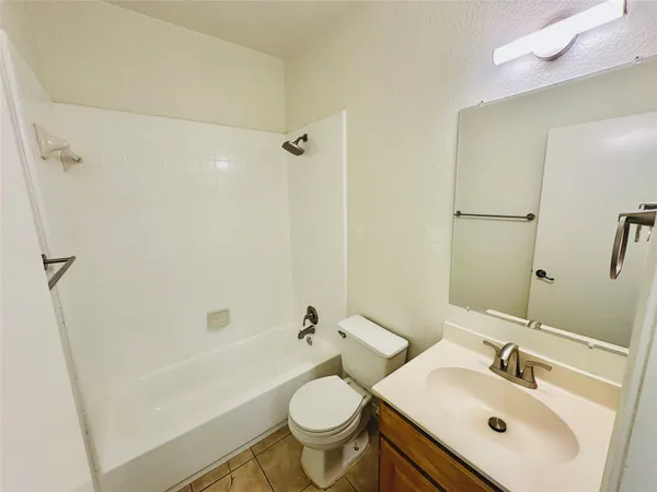 $2,025 | 6301 Crumley Lane, Austin, TX 78741