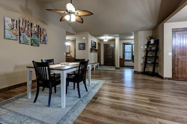 $509,500 | N6785 865th Street, Elk Mound, WI 54739