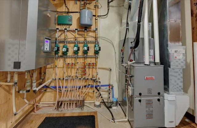 $509,500 | N6785 865th Street, Elk Mound, WI 54739