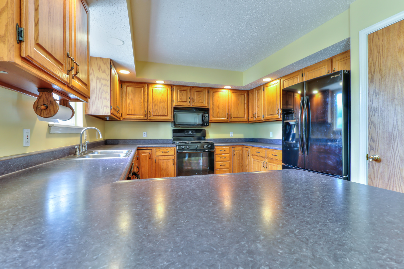 3202 Sharon Drive Champaign, IL 61822 - Photo 17 of 37 a kitchen with lots of counter top space