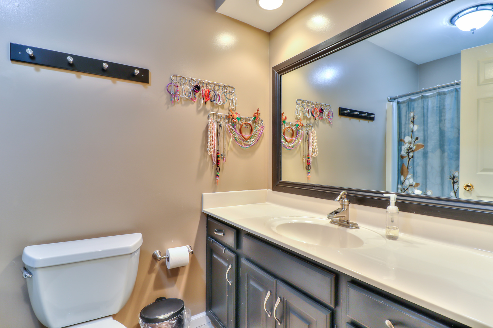 3202 Sharon Drive Champaign, IL 61822 - Photo 29 of 37 a bathroom with a sink a toilet and shower