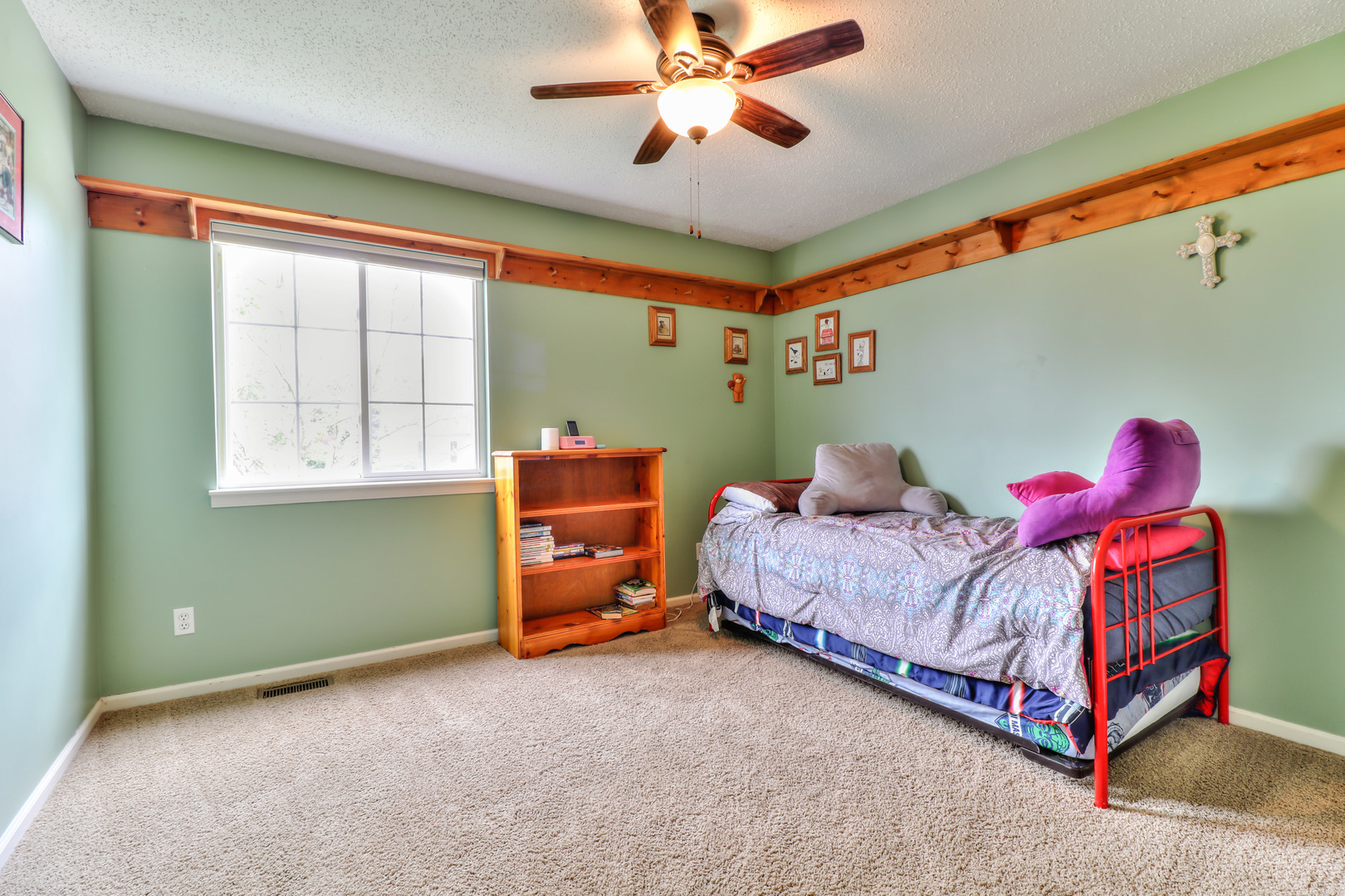 3202 Sharon Drive Champaign, IL 61822 - Photo 35 of 37 a bedroom with a bed and a window