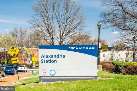 $439,000 | 309 Holland Lane, Unit 307, Alexandria, VA 22314