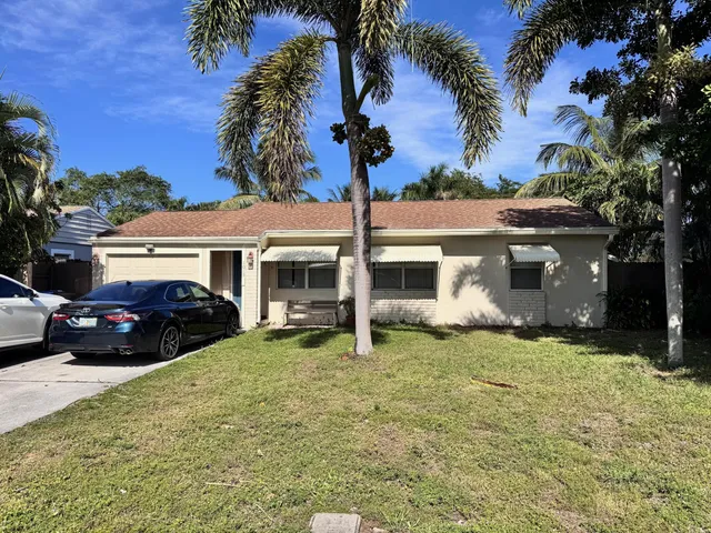 $2,500 | 1015 Macy Street, West Palm Beach, FL 33405