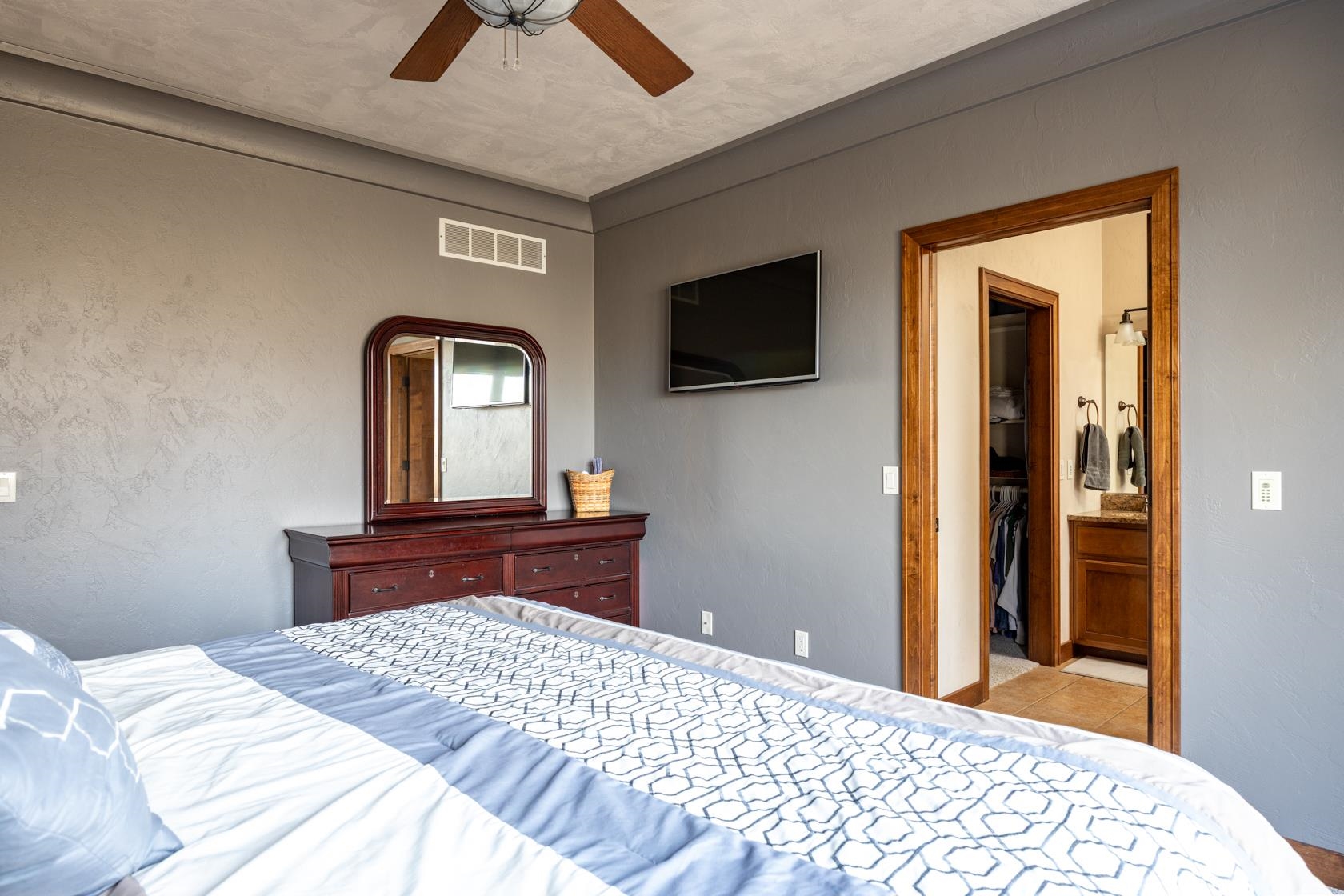 N9221 Phlox Drive Appleton, WI 54915 - Photo 13 of 38