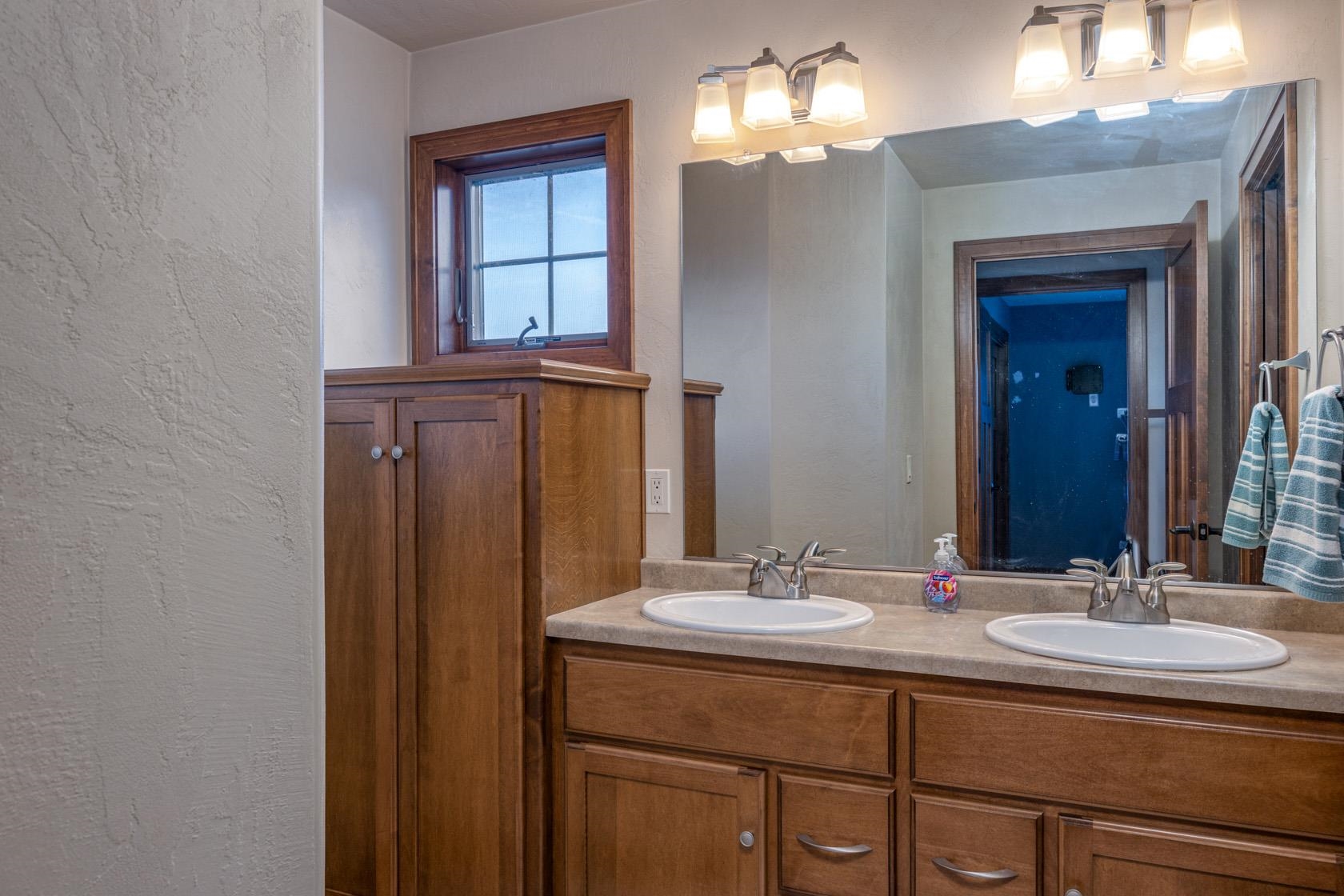 N9221 Phlox Drive Appleton, WI 54915 - Photo 15 of 38