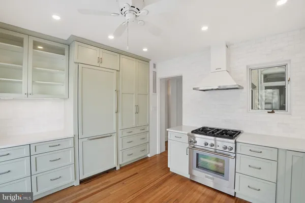 $7,800 | 1635 35th Street Northwest, Washington, DC 20007